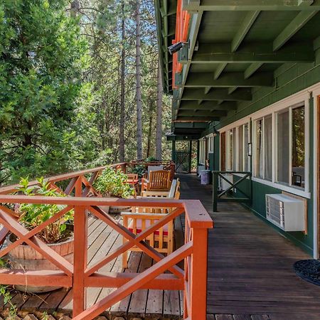 Narrow Gauge Inn Fish Camp Exterior foto