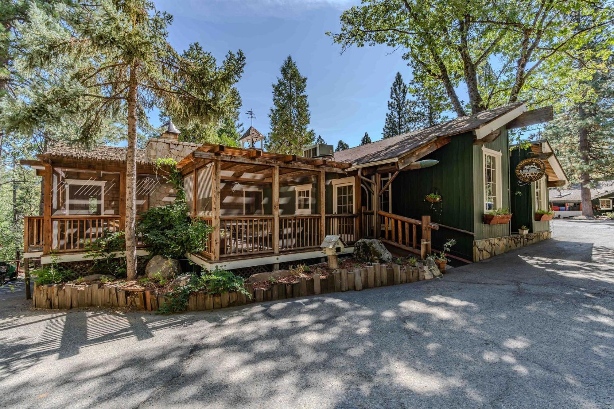 Narrow Gauge Inn Fish Camp Exterior foto